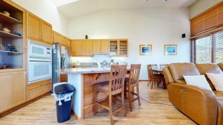 Snowcreek V #999 condo - 5