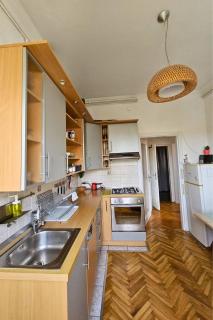 Flex SelfCheckIns Zagreb 291 - 292 - 293 - 294 - 4 Units - Studio Apartments - City Centre - Flexible Keybox Entry - Modern - 1