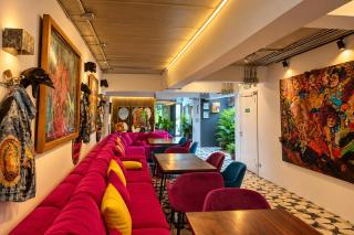 River Art Hotel - 6