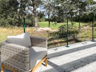 6 person holiday home in FIGEHOLM - 4