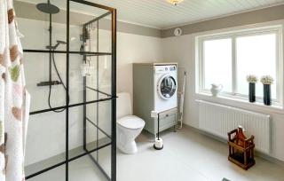 Lovely Home In Vessigebro With House A Panoramic View - 4