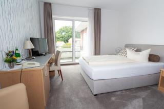 Land-gut-Hotel Rohdenburg - 1