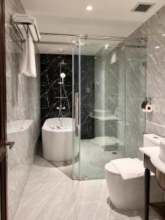 Lavia Hotel - 1
