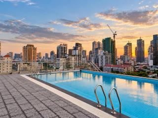 Lavia Hotel - 1