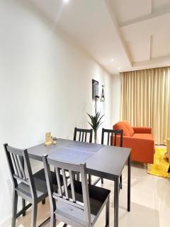 TC Contel at Charan Phrom Phong - Ginger - 1
