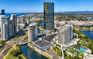 Starview Suite - Private Oceanview 2 Bedroom Apartment on the Star Residence Broadbeach, Free Carpark Included with your stay! - 9