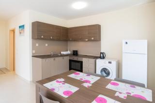 Star Dreams Apartment with Glass Veranda - 8