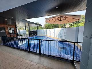 10 pax Acacia Staycation Corner Lot House - 7