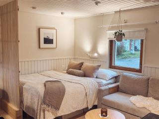 Private Cabin, Sauna & Fireplace, 8 min to Santa Claus Village - 0