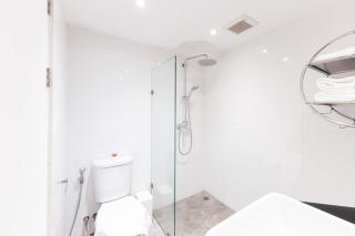 The Spaceship Room at Nimman by Casa Aurelia - 5
