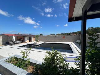 Casinha das Bonecas 2 - V3 com Piscina Privada - 5