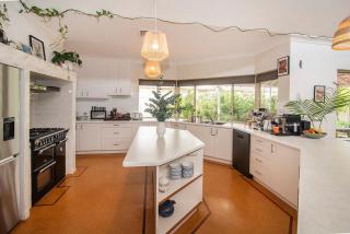 Salt & Skye- Enchanting Beach House - 9