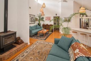 Salt & Skye- Enchanting Beach House - 3