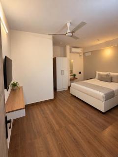 Petals Suites & Hotel - Manyata Tech Park - 1