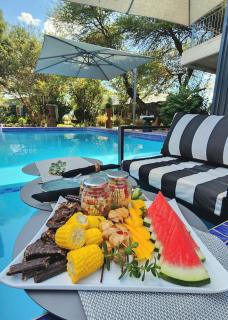 Naka Luxury Safari Lodge - 3