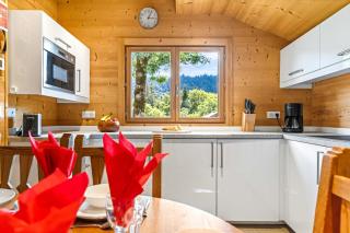 Cozy Chalet with Private Parking Sleeps 7 - 5