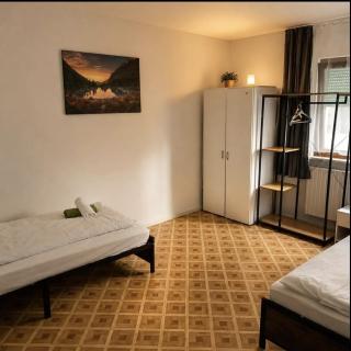 3-Zimmer-Haus mit Garten, Terrasse & Parkplatz - 6