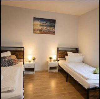 3-Zimmer-Haus mit Garten, Terrasse & Parkplatz - 2
