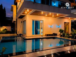 StayMist - 5BHK Veyra Villa - 7