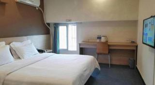 7 Days Inn Chongqing Shapingba Pedestrian Street High-speed Railway Station - 3