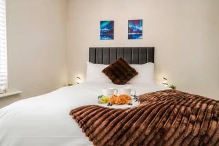 Comfortable Birmingham Home, Ideal for Trade Stays - 2