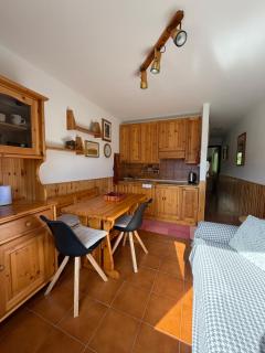 Comfortable home on the slopes, with a view and a ski room -  - 7