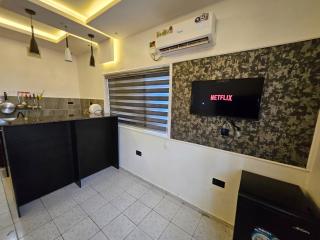 Primestay Luxe Apartments Abuja - 3