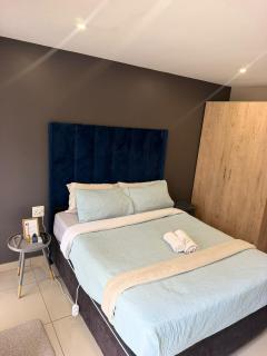 Home Away Nest - 9