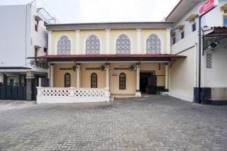 RedDoorz Syariah at Homestay Attin Tugu Jogja - 5