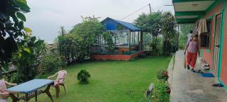 Tri Bikram Hatha yoga retreat - 5