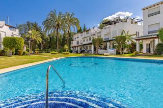 Golf Valley 3BR with 9 Pools and Rooftop BBQ - 9