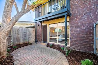 Glengowrie Retreat, Near Beach, Airport & CBD - 9