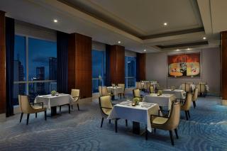 The Ritz-Carlton Jakarta, Pacific Place - 6