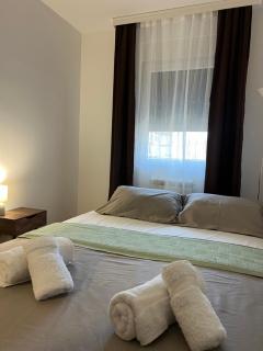 The green luxe - 1