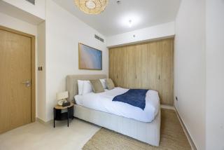 Bloomfields 2BR in Radiant Boulevard - Reem - 5