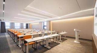 Atour Hotel Dandong Wanda Plaza Andong Old Street - 1