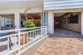 Seefront, Victoria Bay, Garden Route - 8