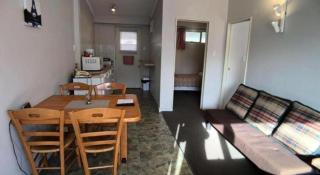 Tui Lodge Motel - 2
