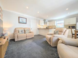 Nelson Street - Stylish Southport - 8
