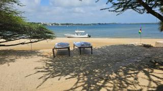 Shanti Sands Private Beachfront House with Pool In Lamu - 1