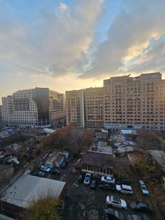 Modern 2-Bedroom Apartment in Central Yerevan - 4