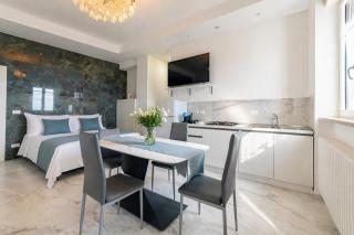 On The Sea Apartment by Symphonya Luxury Holiday Rentals - 8