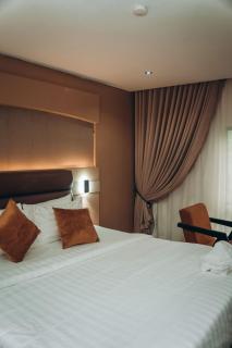 The pharaoh's hotel - 5