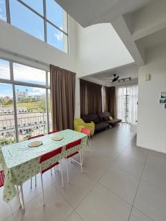 AYAAN GAMING PENT HOUSE at Golden Hill Brinchang with Night Market View - 6
