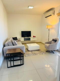 Central Park Residence - 8