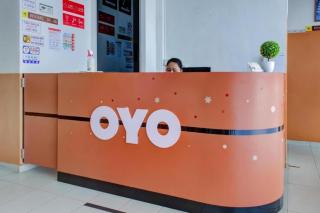 SUPER OYO 89985 Js Hotel - 0