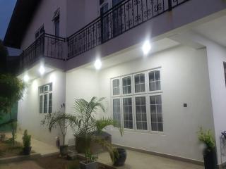 Dee Holidays - - 2