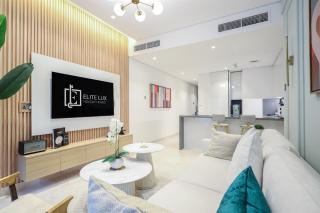 Elegant 2Br Suite Near Downtown Dubai - 8