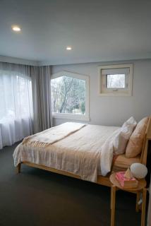 Carinya Luxe Cottage - 2