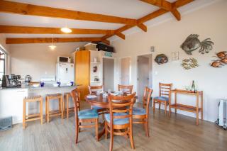The Hideaway - Omaha Holiday Home - 6